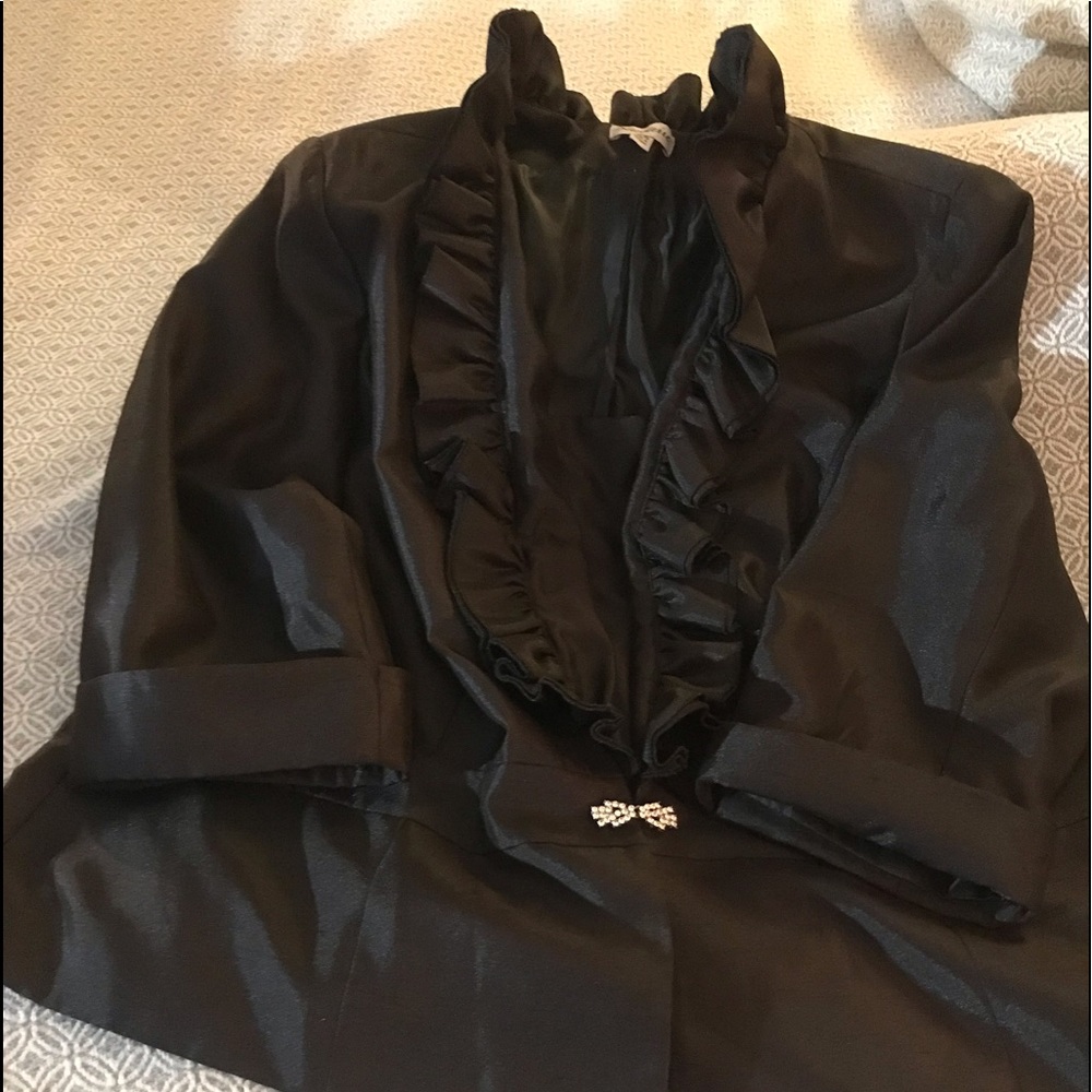 Women's suit